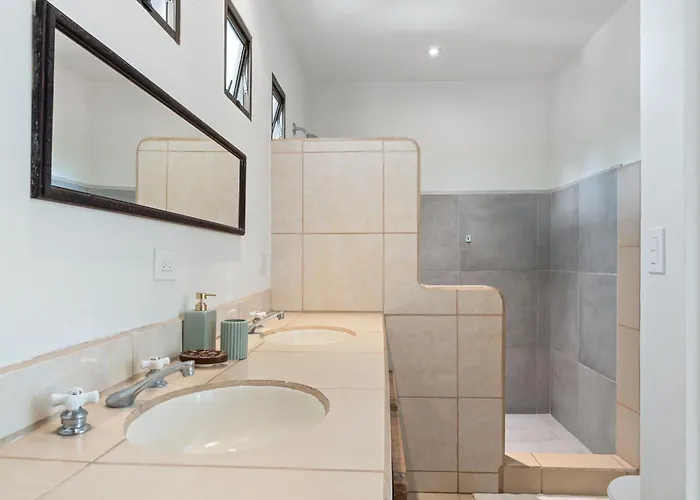 Casa Oasis With Pool, Playa Grande *